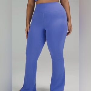 LULULEMON super high rise leggings in poolside blue never worn